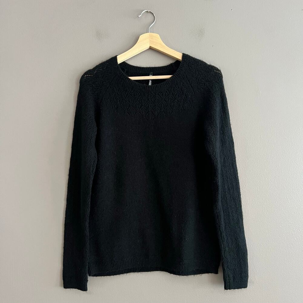 KÜHL Women’s Textured Knit Pullover Sweater Black Wool Blend Logo Small